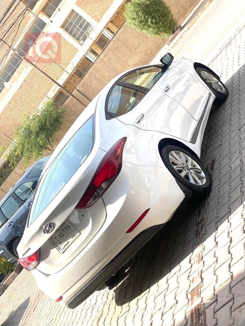 هيونداي النترا